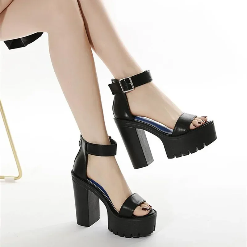 CICIYANG Plus Size 35-42 Super High Heel Catwalk Sandals Women 2025 Summer Black Leather Sandals Platform Female Open Toe Shoes
CICIYANG Plus Size 35-42 Super High Heel Catwalk Sandals Women 2025 Summer Black Leather Sandals Platform Female Open Toe Shoes