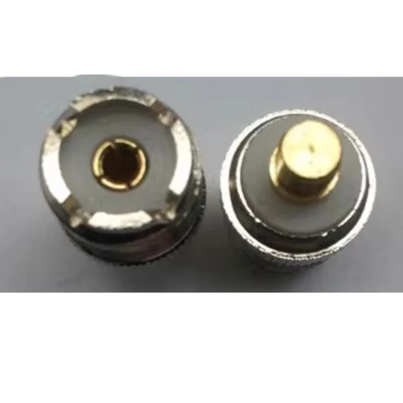 Interphone accessories adapter UHF to M-mount GP328 to M-male GP2000 antenna adapter GP338
Interphone accessories adapter UHF to M-mount GP328 to M-male GP2000 antenna adapter GP338