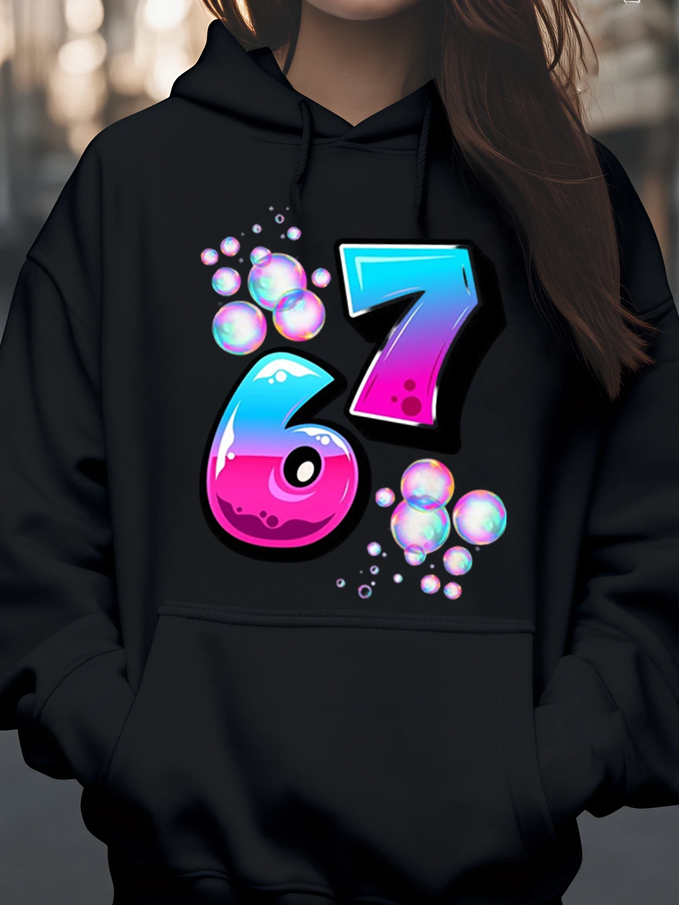 Красочная толстовка с пузырьковым дизайном номера 67. Одежда для дня рождения для молодежи и взрослых.
Красочная толстовка с пузырьковым дизайном номера 67. Одежда для дня рождения для молодежи и взрослых.