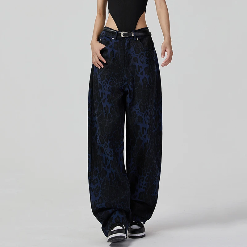 Y2K Leopard Printed Jeans Women Loose Casual Wide Leg High Waist Denim Pants Baggy Pants Street Zipper Pocket Jeans Female Trend
Y2K Leopard Printed Jeans Women Loose Casual Wide Leg High Waist Denim Pants Baggy Pants Street Zipper Pocket Jeans Female Trend