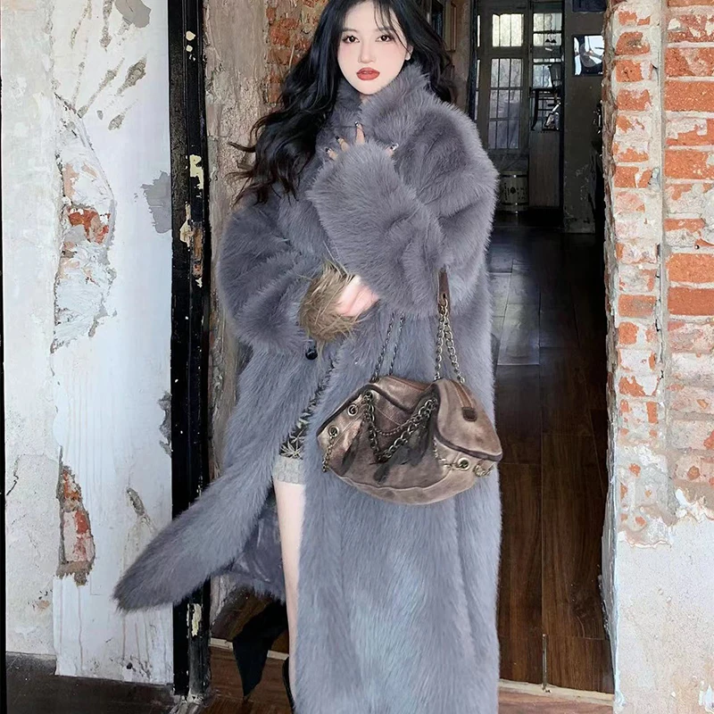 Winter Fur Coat Women Long Topeka Fox Wool Oversized Mao Mao Overcoat Female Solid Color Loose Warm Fashion Plush Jacket New
Winter Fur Coat Women Long Topeka Fox Wool Oversized Mao Mao Overcoat Female Solid Color Loose Warm Fashion Plush Jacket New