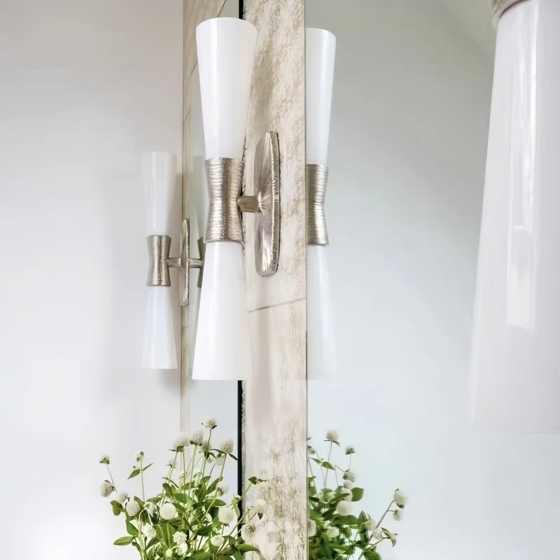 Nordic Luxury Wall Sconce Postmodern Glass Mirror Lamp Personalized Design Living Room Corridor Bedside Decor Wall Lighting E27
Nordic Luxury Wall Sconce Postmodern Glass Mirror Lamp Personalized Design Living Room Corridor Bedside Decor Wall Lighting E27