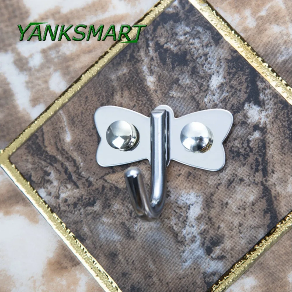 YANKSMART бабочка стиль крючок для халата Ligar крючок для одежды латунь хромированная отделка Аксессуары для ванной крючки Аксессуары для ванной комнаты
YANKSMART бабочка стиль крючок для халата Ligar крючок для одежды латунь хромированная отделка Аксессуары для ванной крючки Аксессуары для ванной комнаты
