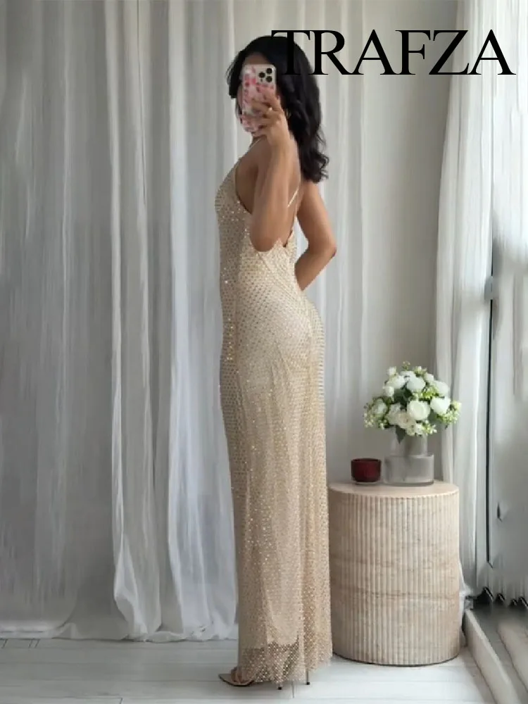 TRAFZA 2025 FemaleNew Fashion Solid Dresses V-Neck Sleeveless Backless Diamond Decoration Women's Summer Sexy Slim Long Dress
TRAFZA 2025 FemaleNew Fashion Solid Dresses V-Neck Sleeveless Backless Diamond Decoration Women's Summer Sexy Slim Long Dress