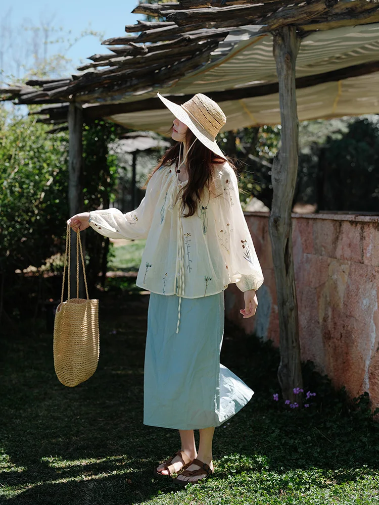 Short Holiday Lazy Style Flower Plant Embroidery Drawstring Belted Long Sleeve Shirt Spring Summer Sun Protection Top Women's...
Short Holiday Lazy Style Flower Plant Embroidery Drawstring Belted Long Sleeve Shirt Spring Summer Sun Protection Top Women's...
