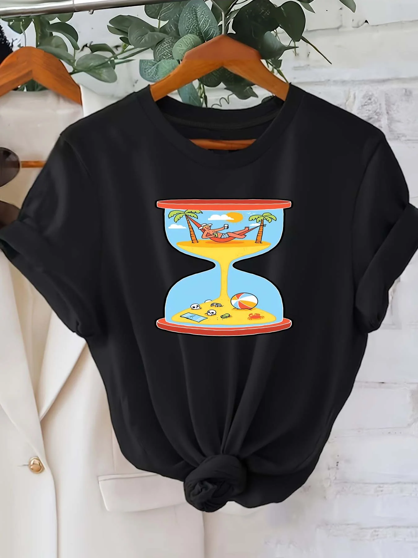 Camiseta de manga corta con cuello redondo para mujer, ropa de calle con estampado de estilo callejeropara las cuatro estaciones 
Camiseta de manga corta con cuello redondo para mujer, ropa de calle con estampado de estilo callejeropara las cuatro estaciones