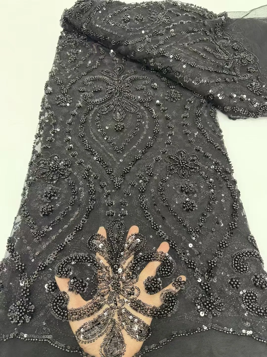 Nigerian Guipure Cord Lace Fabric With Sequins Cotton Fabric African Lace Fabric 2025 High Quality 5 yards for Party Dress
Nigerian Guipure Cord Lace Fabric With Sequins Cotton Fabric African Lace Fabric 2025 High Quality 5 yards for Party Dress