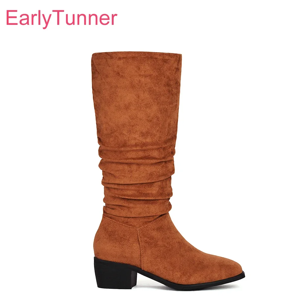 Новые зимние модные коричневые черные женские ботинки до середины икры с напуском, женские модельные туфли на среднем каблуке, маленькие большие размеры 33, 11, 43 45, 48 
Новые зимние модные коричневые черные женские ботинки до середины икры с напуском, женские модельные туфли на среднем каблуке, маленькие большие размеры 33, 11, 43 45, 48