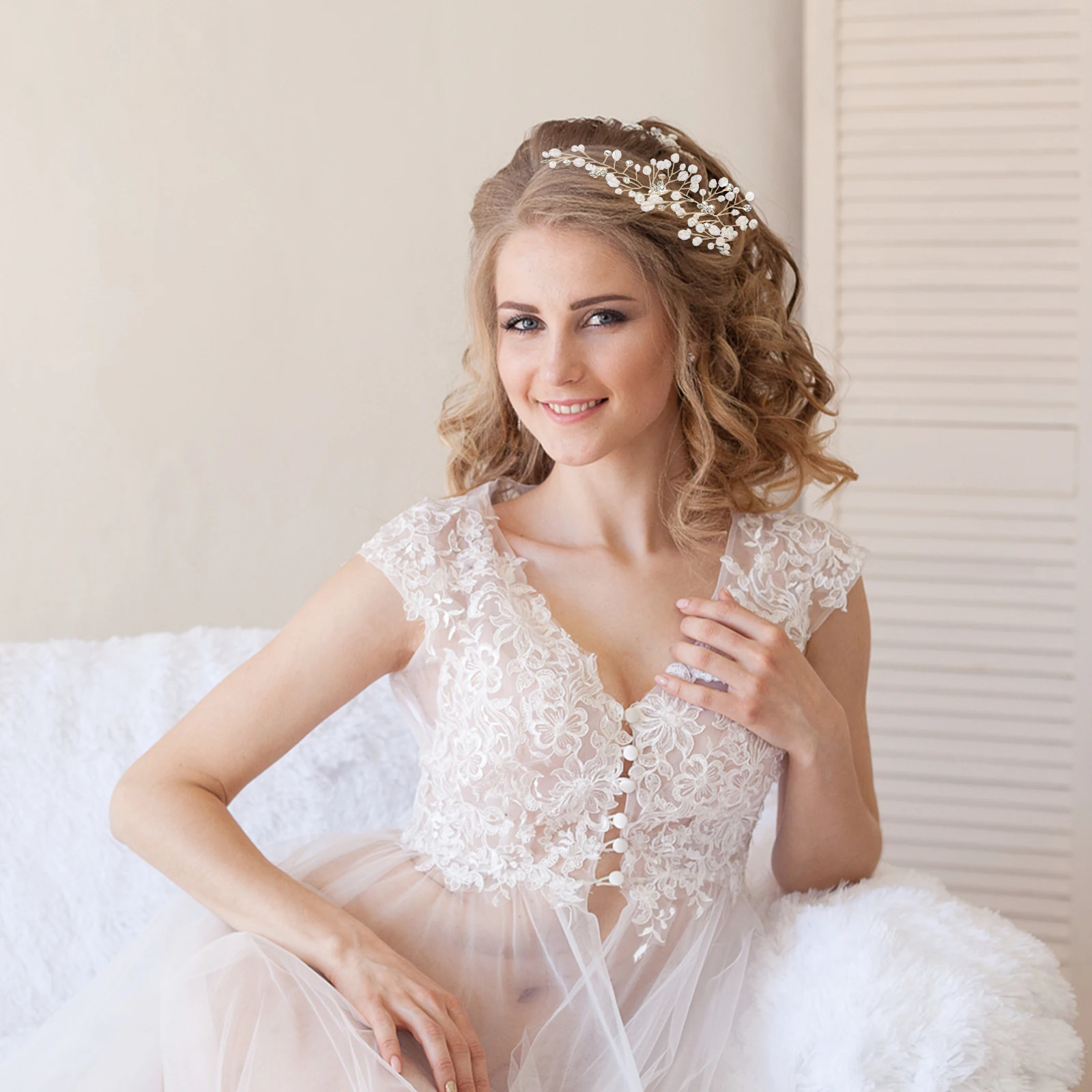 Rhinestone Hair Women Wedding Hair Vine For Bride Accessories Crystal Hairb Comb Gold Elegant Design for Bride Banquet Prom
Rhinestone Hair Women Wedding Hair Vine For Bride Accessories Crystal Hairb Comb Gold Elegant Design for Bride Banquet Prom