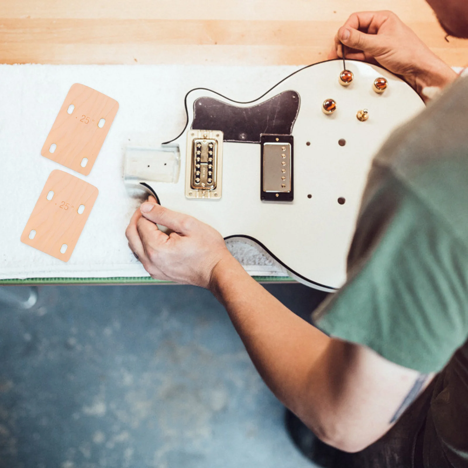 3 Pcs Guitar Adjustment Accessories Bass Neck Plate for Guitars Leveling Kit Accessory Pad
3 Pcs Guitar Adjustment Accessories Bass Neck Plate for Guitars Leveling Kit Accessory Pad