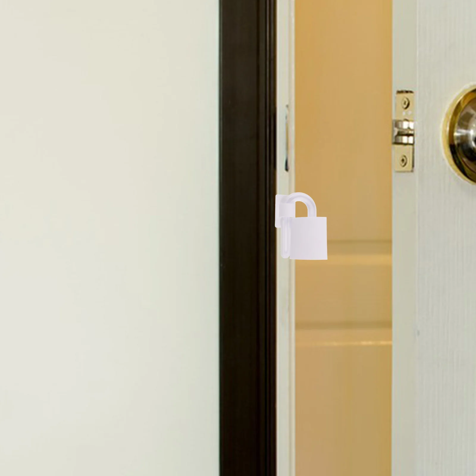 4 шт., защита от защемления дверей, защита для детей, простая установка, инструменты не требуется, предотвращение ударов пальцев, детский дверной стопор
4 шт., защита от защемления дверей, защита для детей, простая установка, инструменты не требуется, предотвращение ударов пальцев, детский дверной стопор