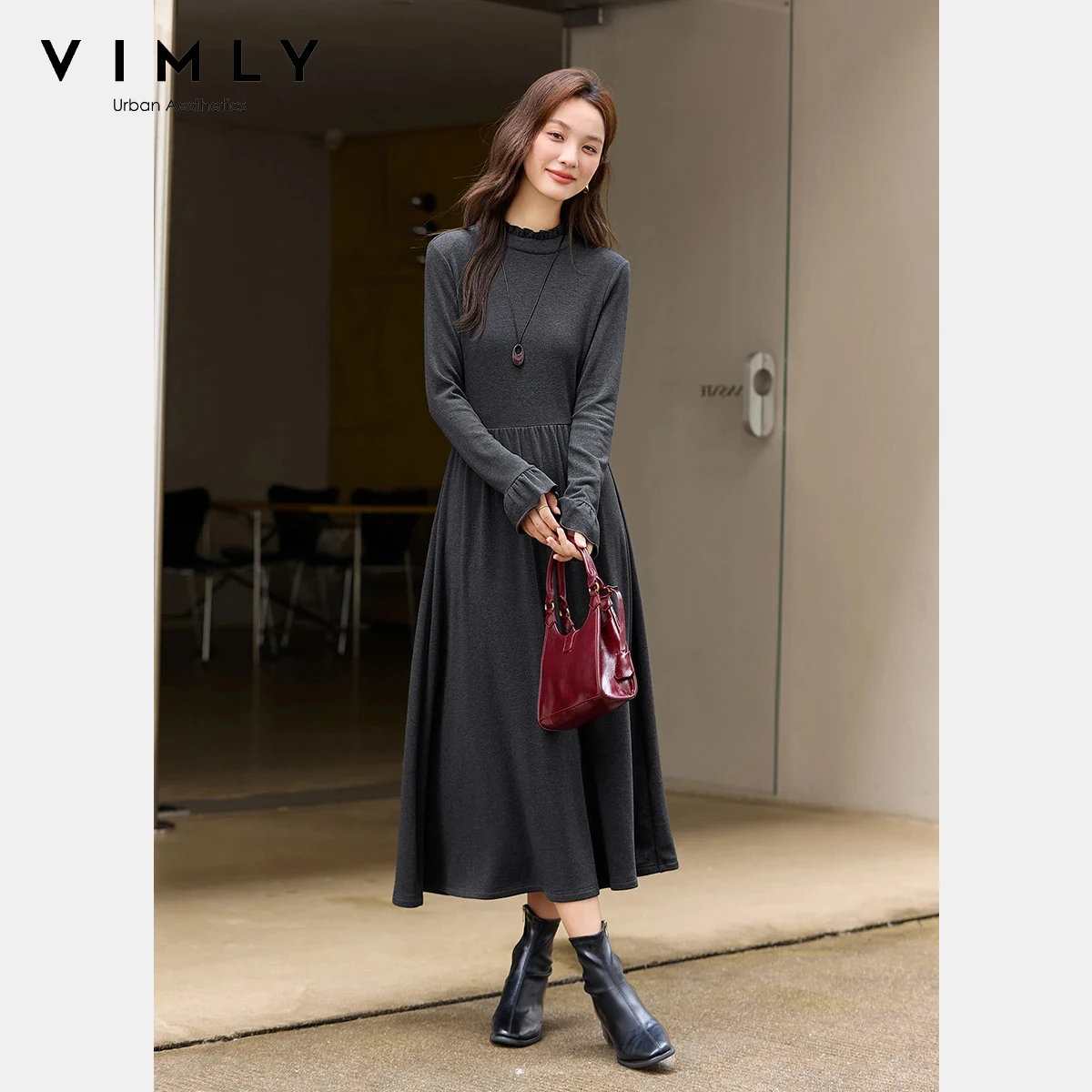 VIMLY Maxi Dress Woman Ruffled Collar Sweet Style A-line Long Sleeve Dresses Winter 2025 Casual Gray Knitted Ladies Dress A3356
VIMLY Maxi Dress Woman Ruffled Collar Sweet Style A-line Long Sleeve Dresses Winter 2025 Casual Gray Knitted Ladies Dress A3356
