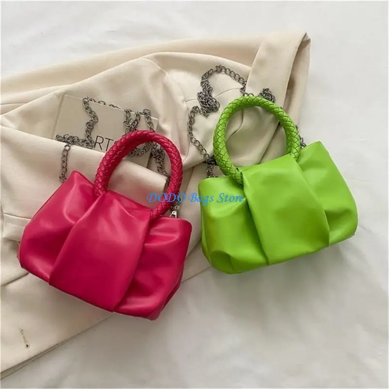 Small Shoulder Bag with Chain Strap Fashionable Cloud Crossbody Bag Comfortable PU Handbag Perfect for Daily Use
Small Shoulder Bag with Chain Strap Fashionable Cloud Crossbody Bag Comfortable PU Handbag Perfect for Daily Use