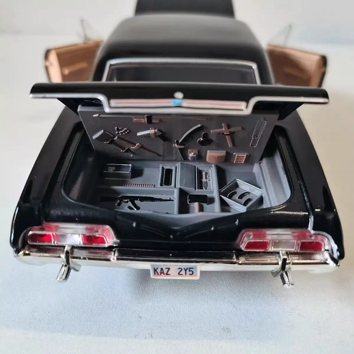 In stock JADA Toys Supernatural 1967 Chevrolet Impala Sport Sedan 1:24 Scale Die-Cast Model
In stock JADA Toys Supernatural 1967 Chevrolet Impala Sport Sedan 1:24 Scale Die-Cast Model