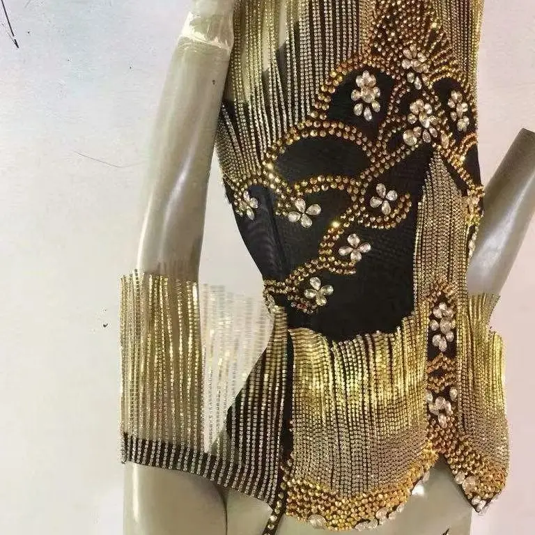 Rhinestones Chains Bodysuit Women Diamond outfit Prom Party Birthday Celebrate Dress Sexy Nightclub Stage Wear Dance Costume
Rhinestones Chains Bodysuit Women Diamond outfit Prom Party Birthday Celebrate Dress Sexy Nightclub Stage Wear Dance Costume
