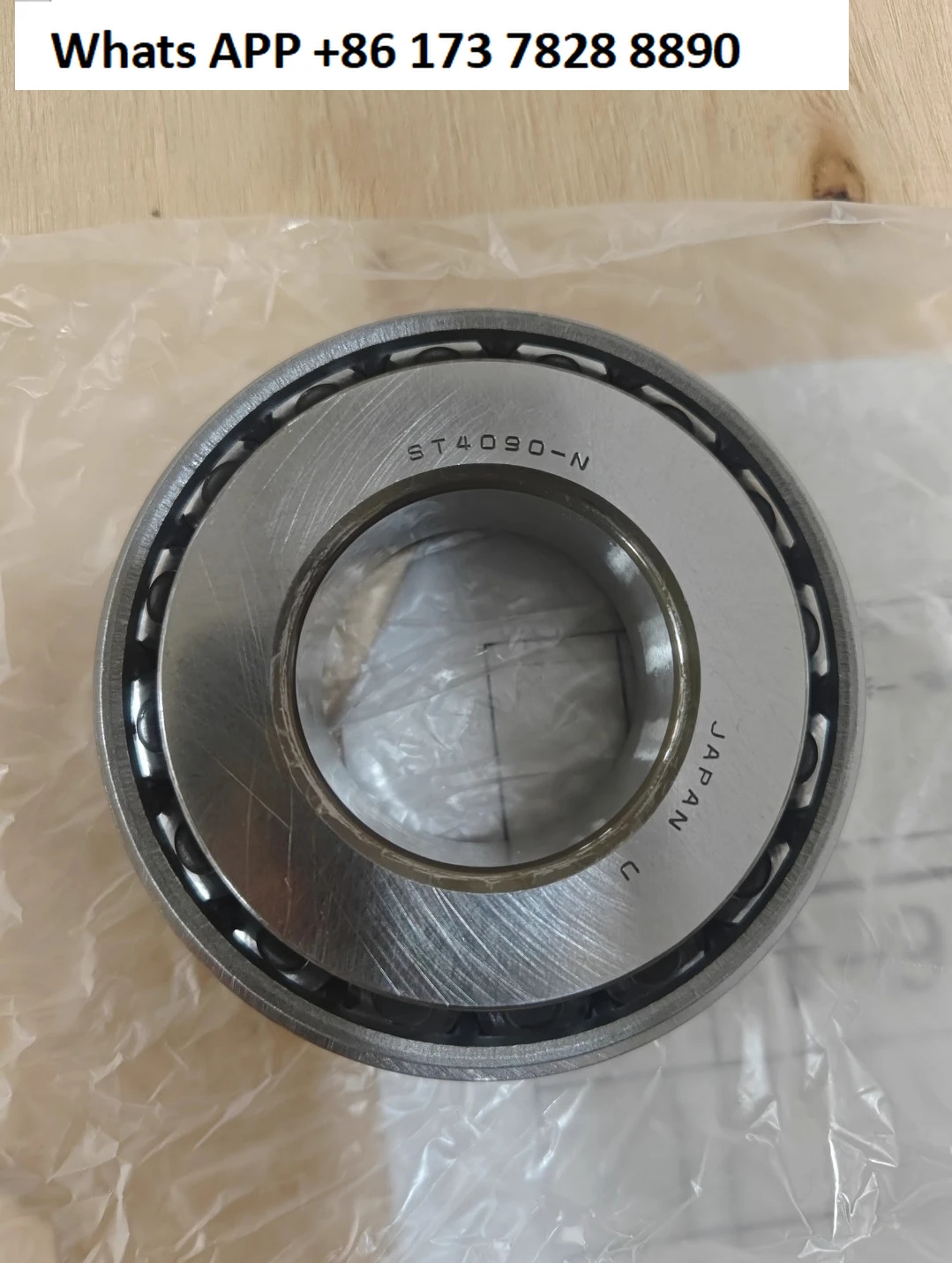 Imported bearing ST4090-N is suitable for 4500 differential bearing 90366-40111
Imported bearing ST4090-N is suitable for 4500 differential bearing 90366-40111