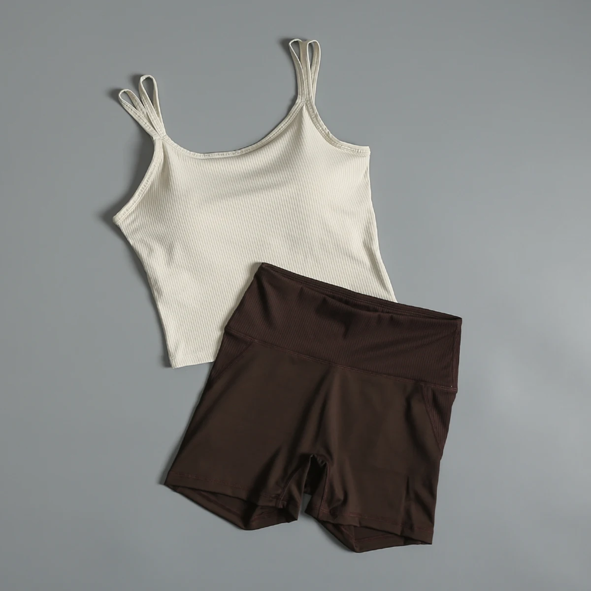 Summer breathable running suit for women in one-piece nude yoga bra suspender high waist hip lifting exercise fitness shorts
Summer breathable running suit for women in one-piece nude yoga bra suspender high waist hip lifting exercise fitness shorts