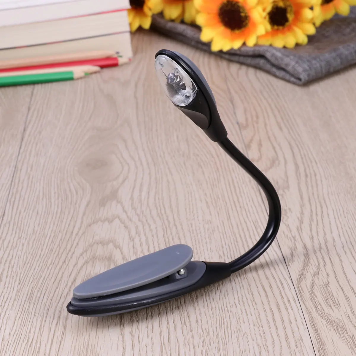 Mini Portable Clip-on Grey LED Book Light Flexible Adjustable Desk Lamp Reading Light for Camping Fishing Night
Mini Portable Clip-on Grey LED Book Light Flexible Adjustable Desk Lamp Reading Light for Camping Fishing Night