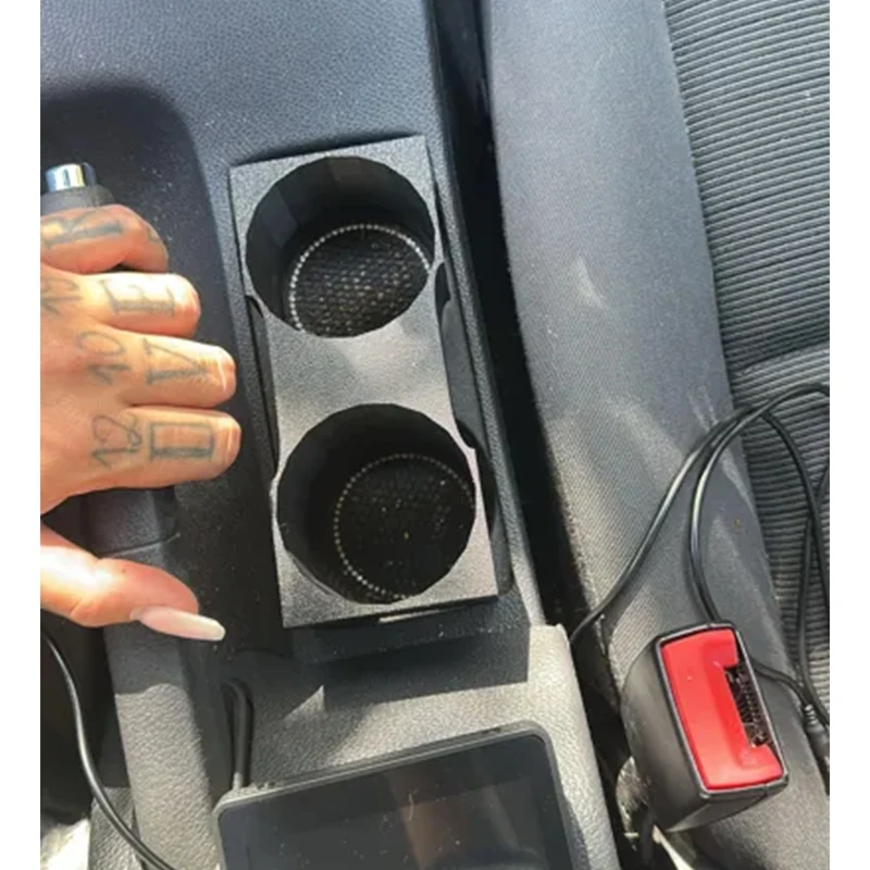 Car Cup Holder For Volkswagen Golf 5 & 6 Black Plastic Cans Bottles Mount Holder 0.25L 0.5L Car Interior Accessories
Car Cup Holder For Volkswagen Golf 5 & 6 Black Plastic Cans Bottles Mount Holder 0.25L 0.5L Car Interior Accessories