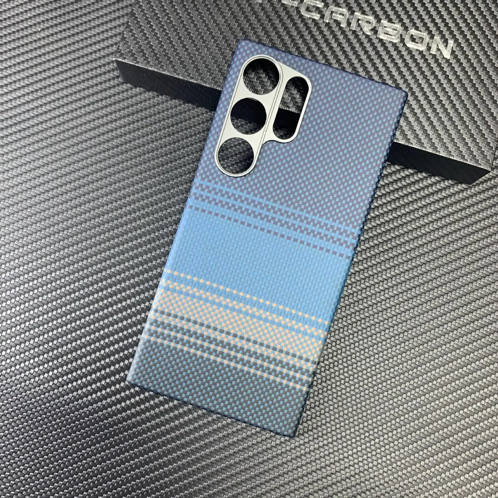 Real Carbon Case for Samsung Galaxy S24 Ultra Luxury Color Thin Aramid Fiber Protective Cover for Galaxy S24 Ultra Case
Real Carbon Case for Samsung Galaxy S24 Ultra Luxury Color Thin Aramid Fiber Protective Cover for Galaxy S24 Ultra Case