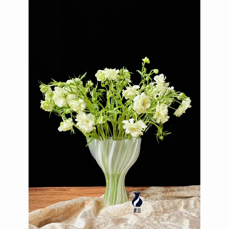 Nordic Vases 3D Printing Modern Flower Vase Aesthetic Flowerpot for Living Room Luxury Table Accessories Wedding Home Decoration
Nordic Vases 3D Printing Modern Flower Vase Aesthetic Flowerpot for Living Room Luxury Table Accessories Wedding Home Decoration