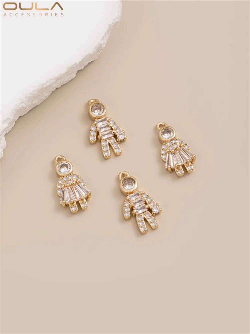 14K Gold-Color Plated Zircon Astronaut Boy Girl Pendant Diy Bracelet Earrings Jewelry Hanging
14K Gold-Color Plated Zircon Astronaut Boy Girl Pendant Diy Bracelet Earrings Jewelry Hanging