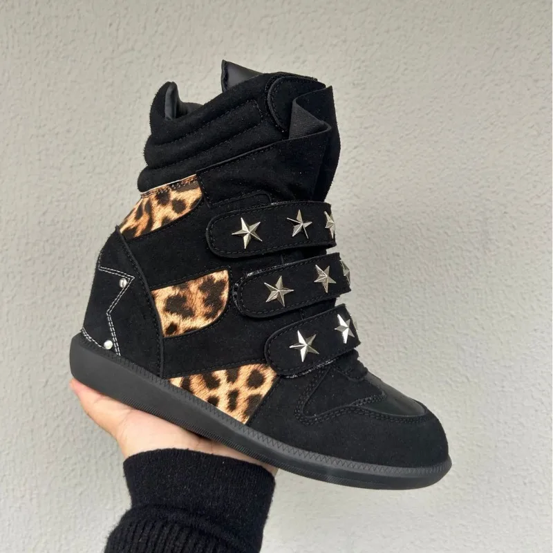 New Women Shoes Luxury Genuine Leather Ankle Boots for Woman Fashion Leopard Print Sports Casual Shoe Designer Shoes Botas Mujer
New Women Shoes Luxury Genuine Leather Ankle Boots for Woman Fashion Leopard Print Sports Casual Shoe Designer Shoes Botas Mujer