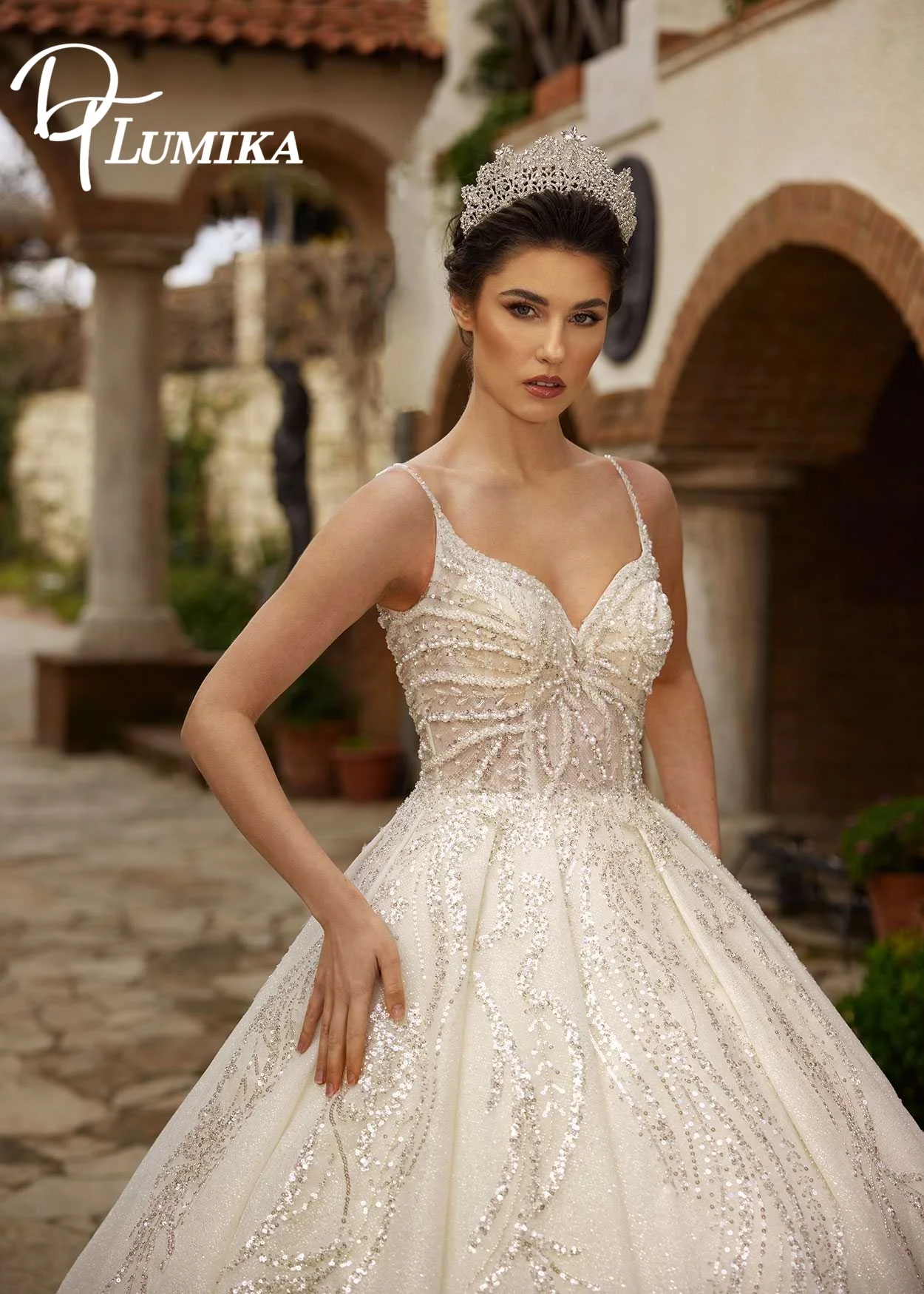 Elegant Off-Shoulder Satin Wedding Dress Charming A-Line Bridal Gown Stylish Appliqued Floor-Length Wedding Gown Customized
Elegant Off-Shoulder Satin Wedding Dress Charming A-Line Bridal Gown Stylish Appliqued Floor-Length Wedding Gown Customized