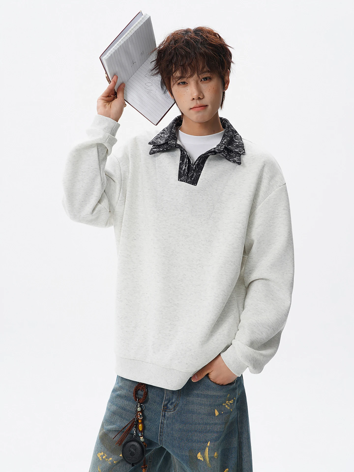Boyue Spring Autumn High-End Double Layer Collar Color Blo Sports Sweatirt Trendy ex Long Sve T-irt for Couples
Boyue Spring Autumn High-End Double Layer Collar Color Blo Sports Sweatirt Trendy ex Long Sve T-irt for Couples