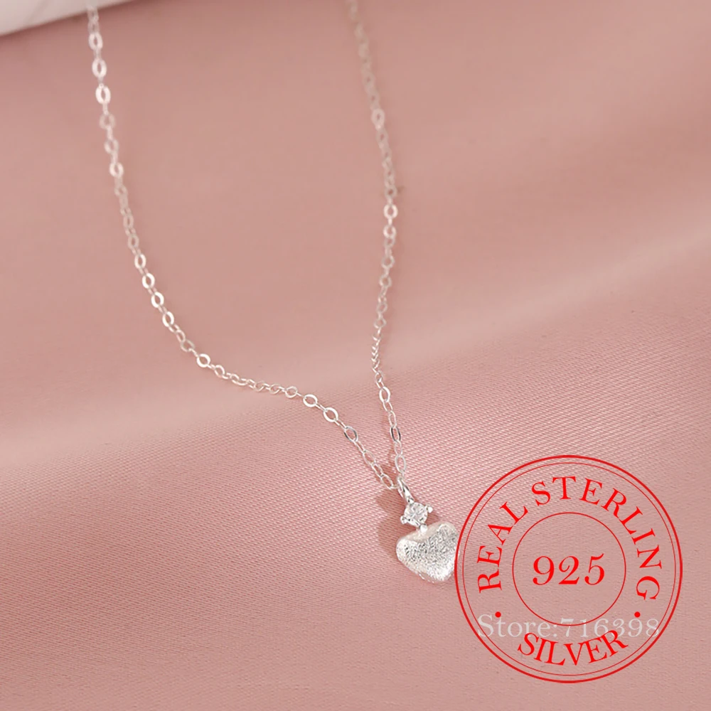 925 Sterling Silver Exquisite Frosted Crystal Love Heart Pendant Necklace For Women Choker Chain Wedding Party Jewelry Gift
925 Sterling Silver Exquisite Frosted Crystal Love Heart Pendant Necklace For Women Choker Chain Wedding Party Jewelry Gift