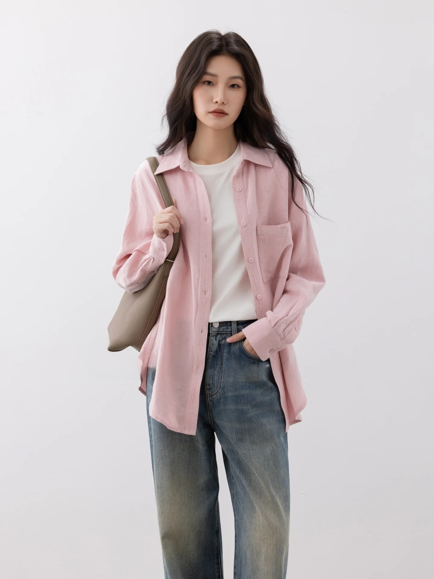 Simple Classic Han Hanma Women's Shirt Jacket Single Button Collar Long Sleeve Casual Style Loose Fit mid Length Coat
Simple Classic Han Hanma Women's Shirt Jacket Single Button Collar Long Sleeve Casual Style Loose Fit mid Length Coat