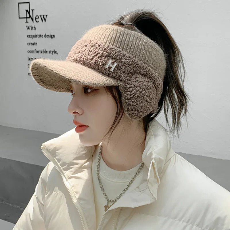 Autumn and Winter Woolen Hat Women's Rabbit Hair Blend Knitted Hat Skullies Beanies Warm Fleece Windbreaker Beanies
Autumn and Winter Woolen Hat Women's Rabbit Hair Blend Knitted Hat Skullies Beanies Warm Fleece Windbreaker Beanies