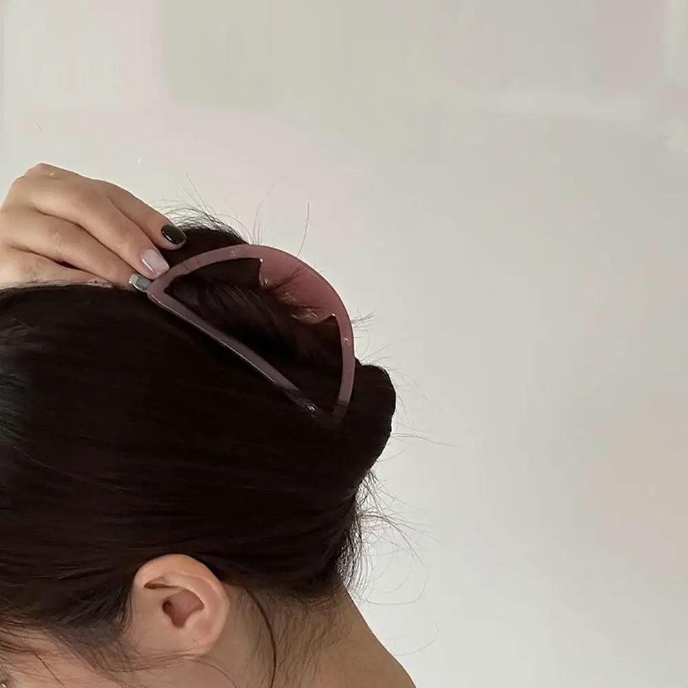 New Half Circle Hair Clip Acetic Acid Elegant Shark Clip Hollow Out Headwear Hair Accessories
New Half Circle Hair Clip Acetic Acid Elegant Shark Clip Hollow Out Headwear Hair Accessories