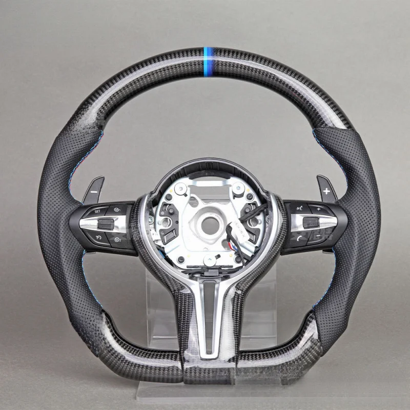 Suitable for BMW 3 Series E46 E38 E85 M3 modified carbon fiber steering wheel assembly, car steering wheel upgraded from old to
Suitable for BMW 3 Series E46 E38 E85 M3 modified carbon fiber steering wheel assembly, car steering wheel upgraded from old to