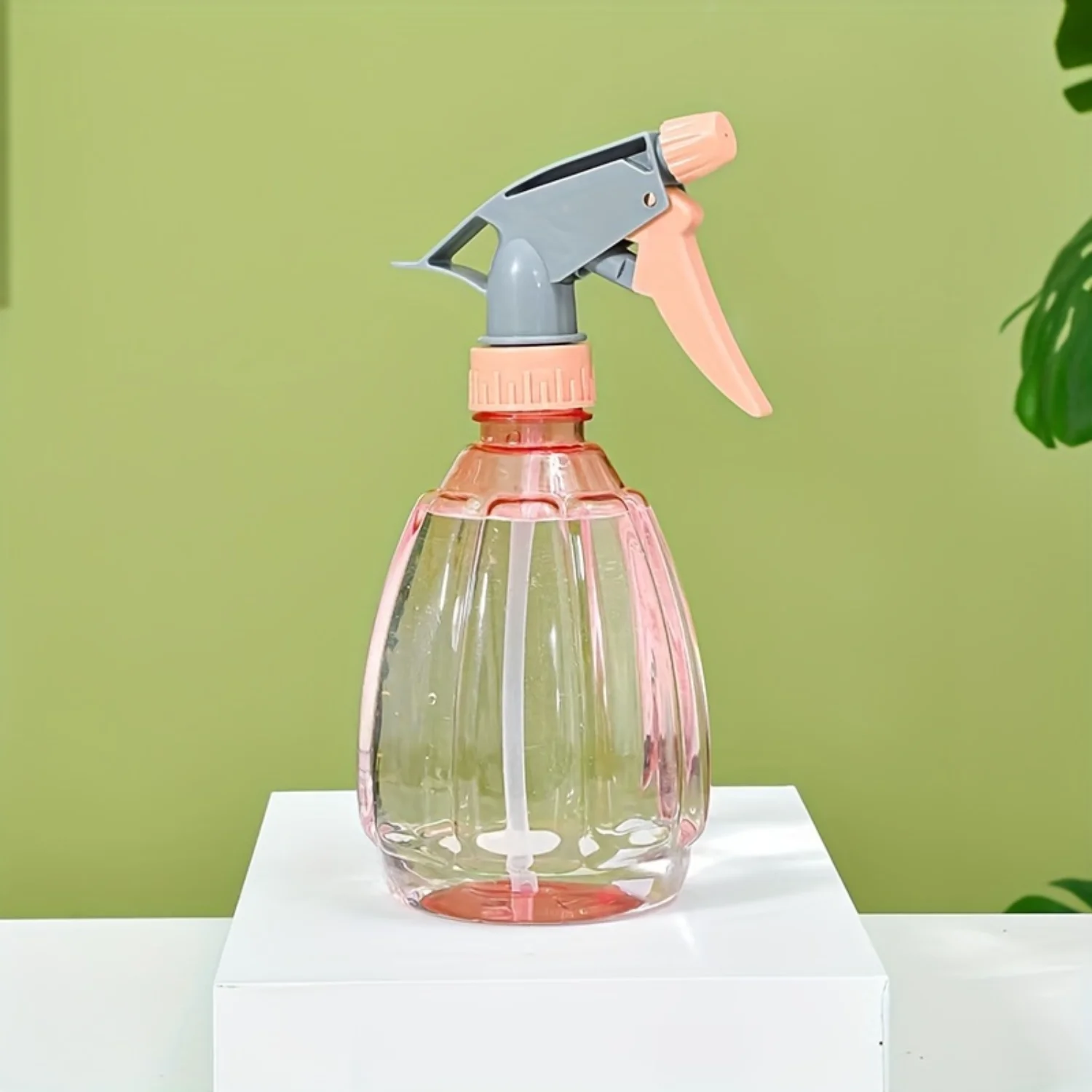 1pc Plastic Water Spray Bottle 16.91oz - Adjustable Nozzle Water Sprayer for Plants, Hair, Cleaning - Durable Garden Watering Ca
1pc Plastic Water Spray Bottle 16.91oz - Adjustable Nozzle Water Sprayer for Plants, Hair, Cleaning - Durable Garden Watering Ca