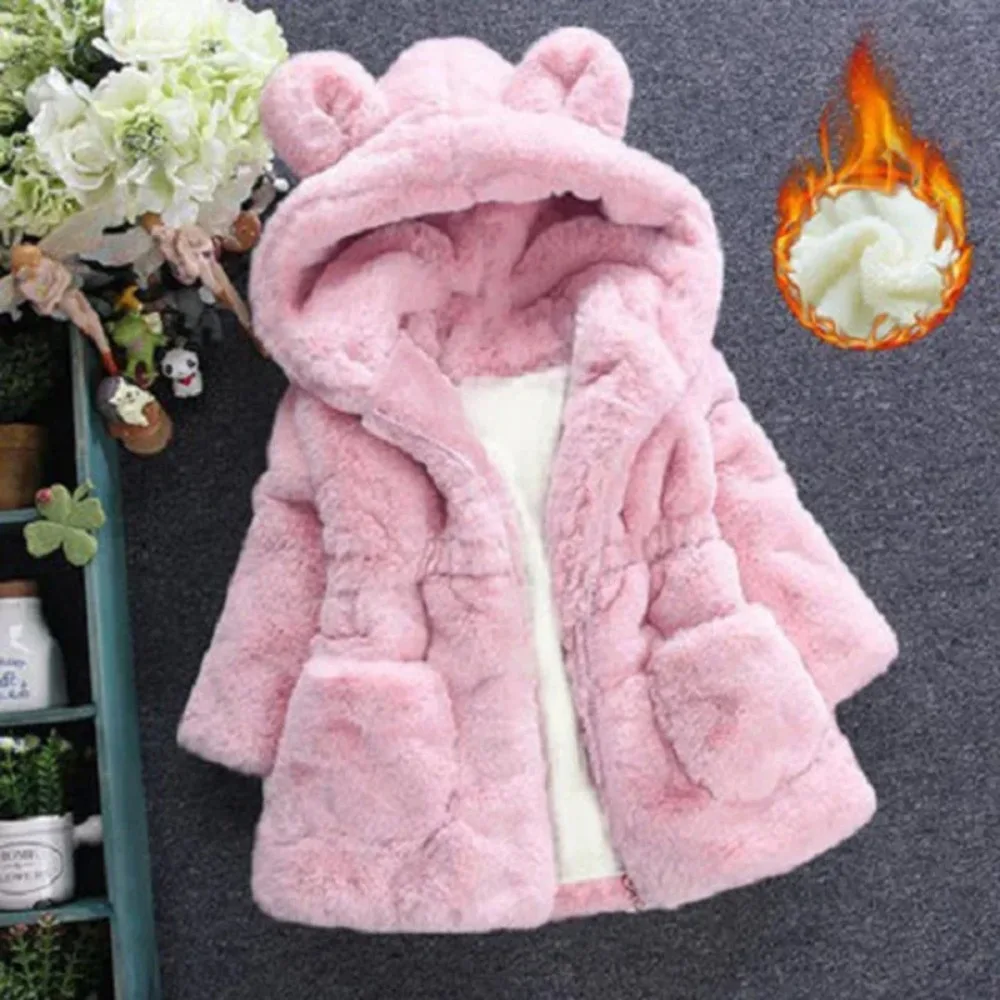 2-7-year-old Winter Girls' Clothes Solid Color Cute Hooded Thick Warm Plush Jacket Pocket Coat Korean Version
2-7-year-old Winter Girls' Clothes Solid Color Cute Hooded Thick Warm Plush Jacket Pocket Coat Korean Version