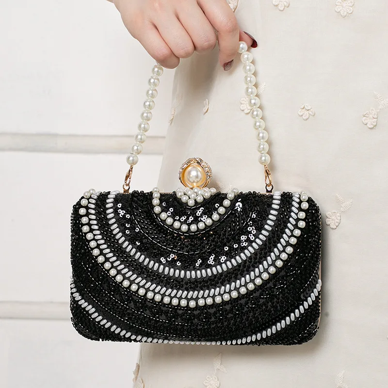 Wedding Clutch Purse Luxury Women Diamond Pearl Handbag Design Party Shoulder Bag Ladies Evening Bag Wedding 2025 New
Wedding Clutch Purse Luxury Women Diamond Pearl Handbag Design Party Shoulder Bag Ladies Evening Bag Wedding 2025 New