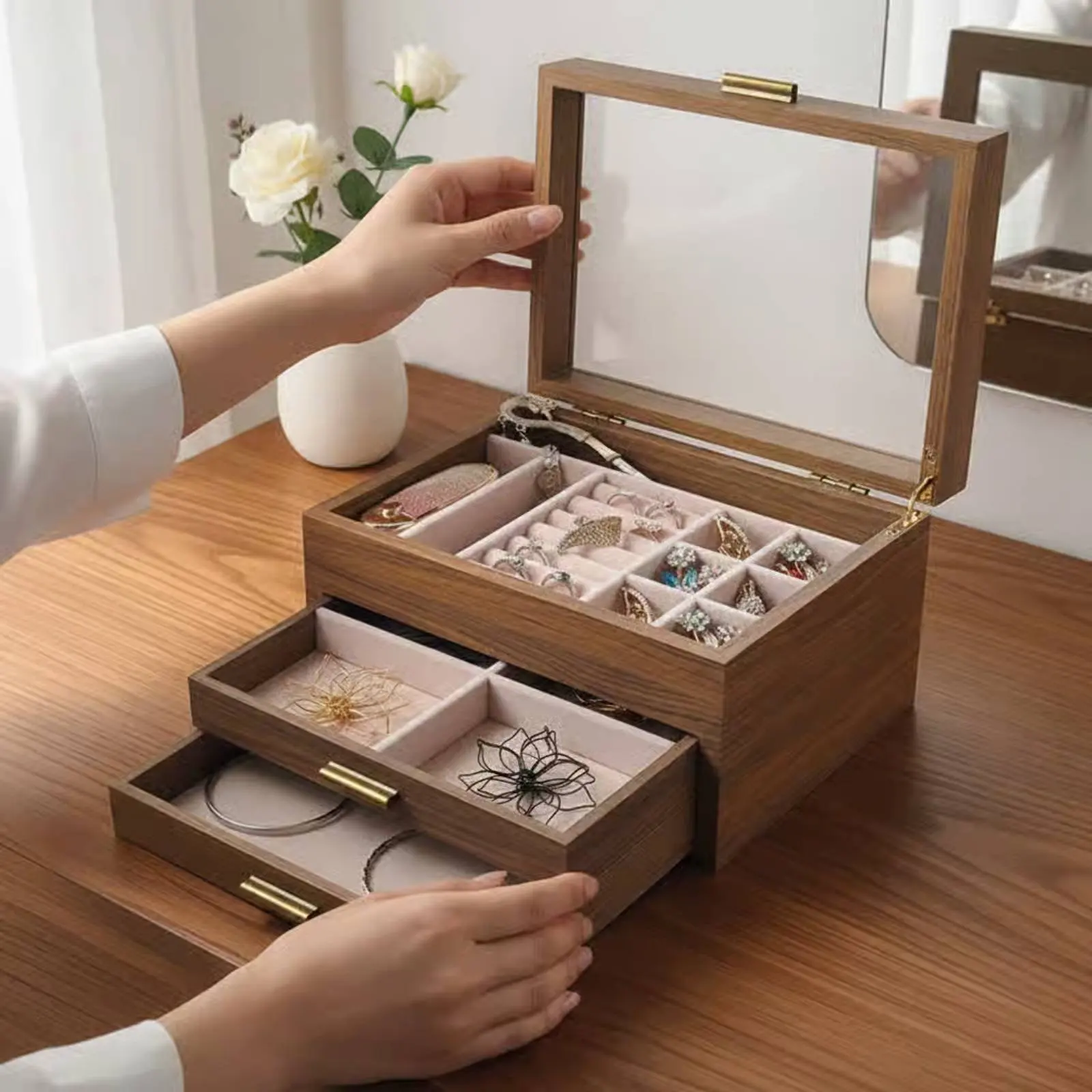 3-Tier Jewelry Organizer Gold Color Handle Drawer Jewelry Storage Box Gift Idea Compact for Vanity
3-Tier Jewelry Organizer Gold Color Handle Drawer Jewelry Storage Box Gift Idea Compact for Vanity