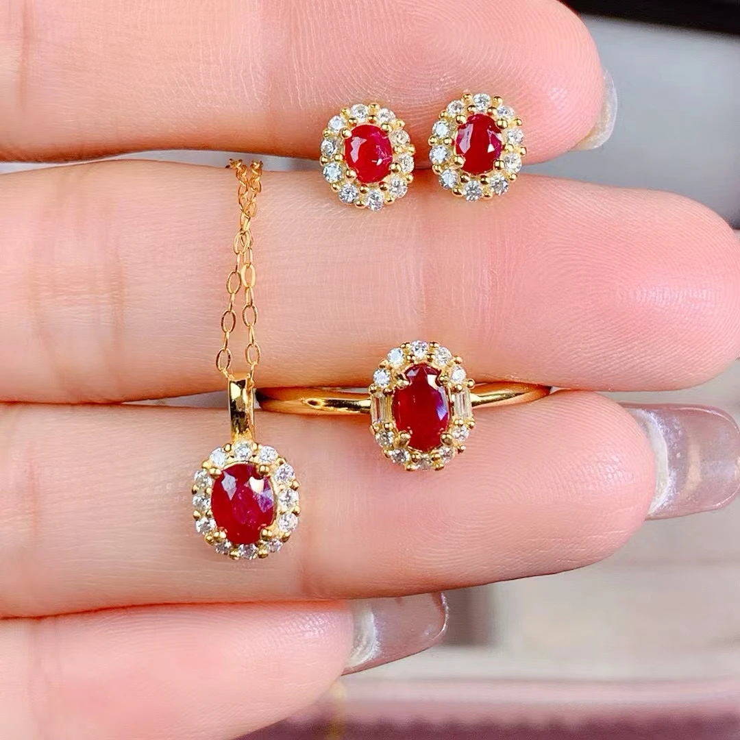 KJJEAXCMY Natural Ruby Women's Ring Earrings Necklace Set S925 Silver Electroplating Process Inlaid High Clarity Support Testing
KJJEAXCMY Natural Ruby Women's Ring Earrings Necklace Set S925 Silver Electroplating Process Inlaid High Clarity Support Testing
