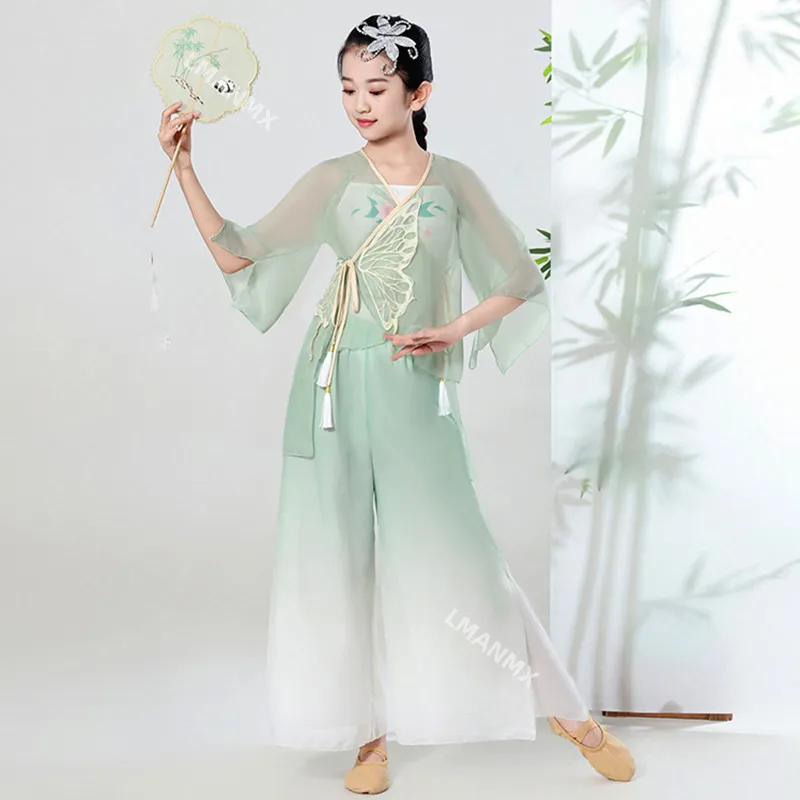 Children's classical dance performance costume, gauze dress, girls' gradient wide leg pants, children's performance costume
Children's classical dance performance costume, gauze dress, girls' gradient wide leg pants, children's performance costume