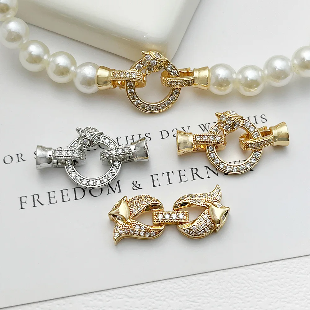 1Ps DIY Jewelry Making 18K Gold Plated Copper Zirconia Fox Pearl Clasp Necklace Connector Handmade Necklace Bracelet Accessories
1Ps DIY Jewelry Making 18K Gold Plated Copper Zirconia Fox Pearl Clasp Necklace Connector Handmade Necklace Bracelet Accessories