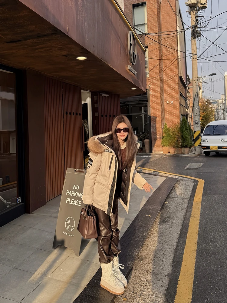 Warm Du down Jaet Women's Coat with Large Fur Collar Casual Loose Sle Thiened Winter Outerwear Zipper Closure
Warm Du down Jaet Women's Coat with Large Fur Collar Casual Loose Sle Thiened Winter Outerwear Zipper Closure