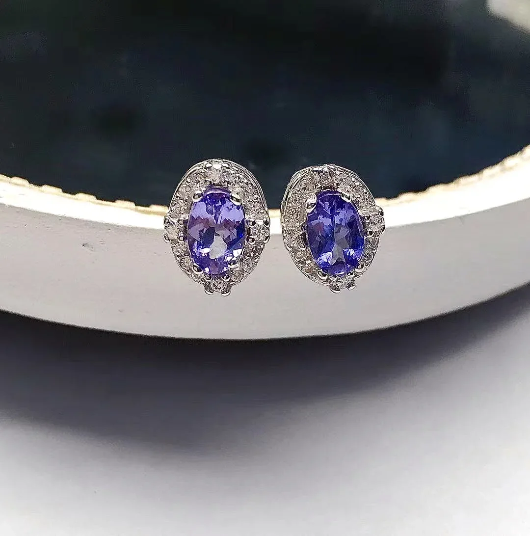 Small Silver Gemstone Stud Earrings 4mm*6mm Natural Tanzanite Silver Earrings Fashion 925 Silver Tanzanite Stud Earrings
Small Silver Gemstone Stud Earrings 4mm*6mm Natural Tanzanite Silver Earrings Fashion 925 Silver Tanzanite Stud Earrings