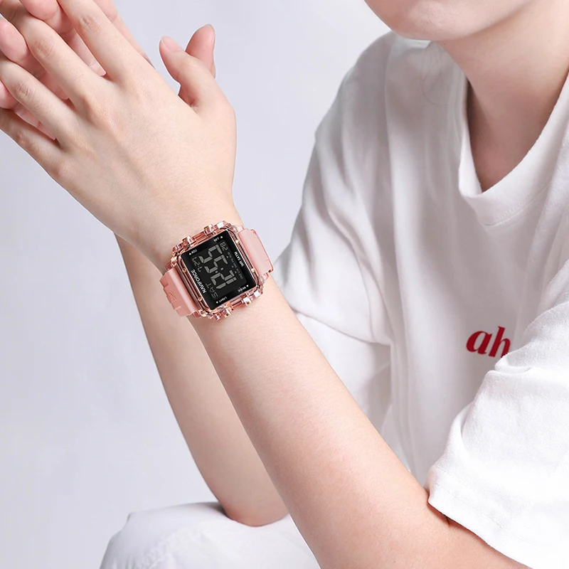 NAVIFORCE лучший бренд класса люкс женские часы спортивные 50 м водостойкие светящиеся цифровые силиконовые ремешки квадратный ЖК-электронные наручные часы
NAVIFORCE лучший бренд класса люкс женские часы спортивные 50 м водостойкие светящиеся цифровые силиконовые ремешки квадратный ЖК-электронные наручные часы