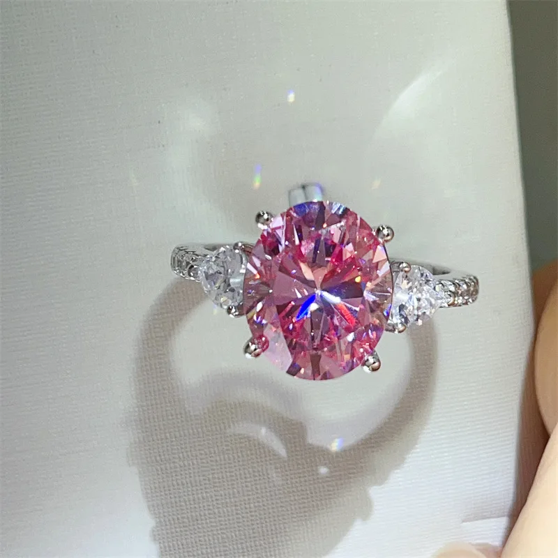 925 silver pink pigeon egg moissanite 5-carat ring,colorful three stone ring, , oval cutting Light luxury and elegant jewelry
925 silver pink pigeon egg moissanite 5-carat ring,colorful three stone ring, , oval cutting Light luxury and elegant jewelry