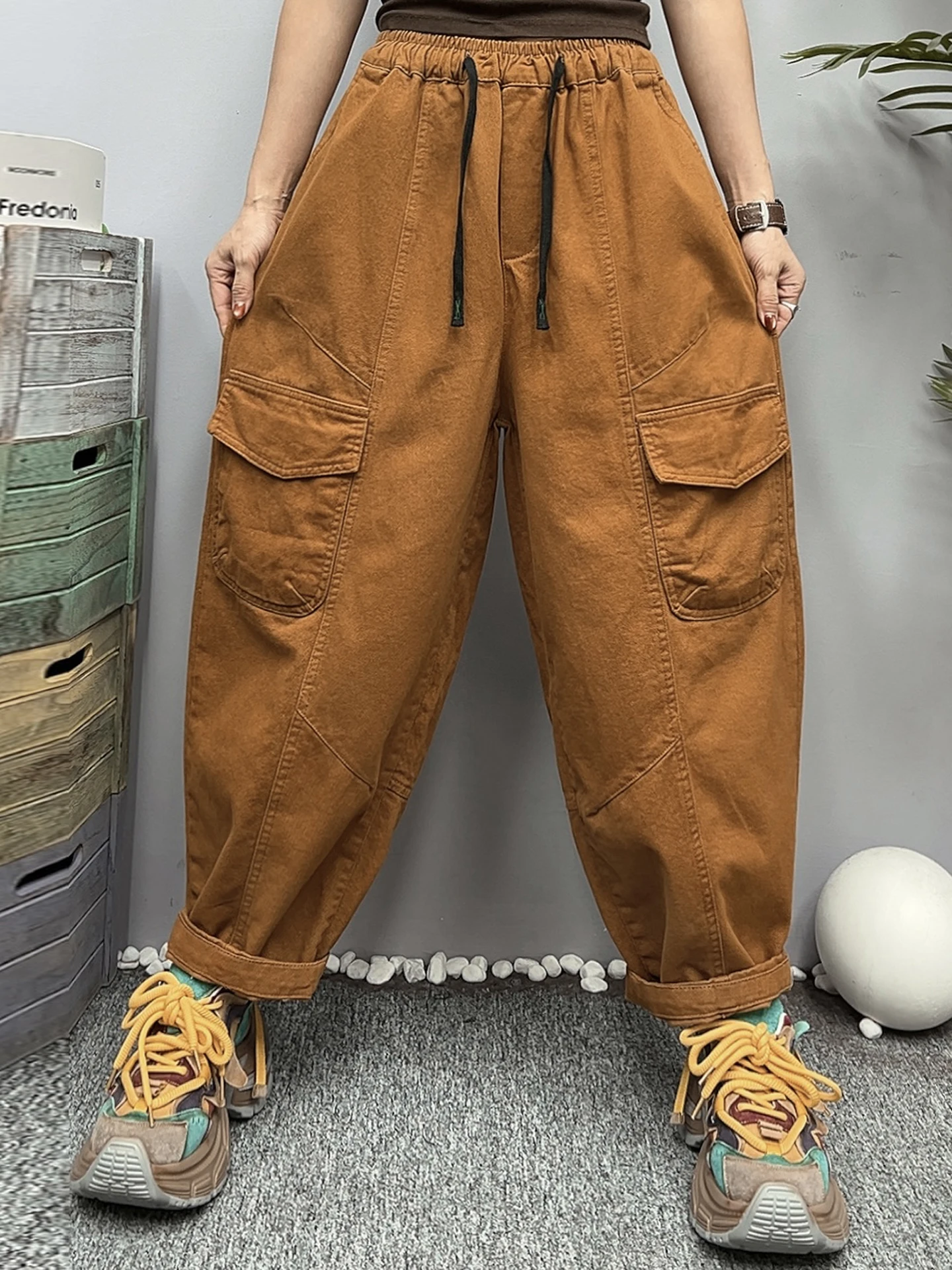 Retro Washed Denim Harlan Pants Women Loose Long Fashion Workwear Trousers Big Pocket Elastic Waist Loose Fit Autumn Jeans
Retro Washed Denim Harlan Pants Women Loose Long Fashion Workwear Trousers Big Pocket Elastic Waist Loose Fit Autumn Jeans