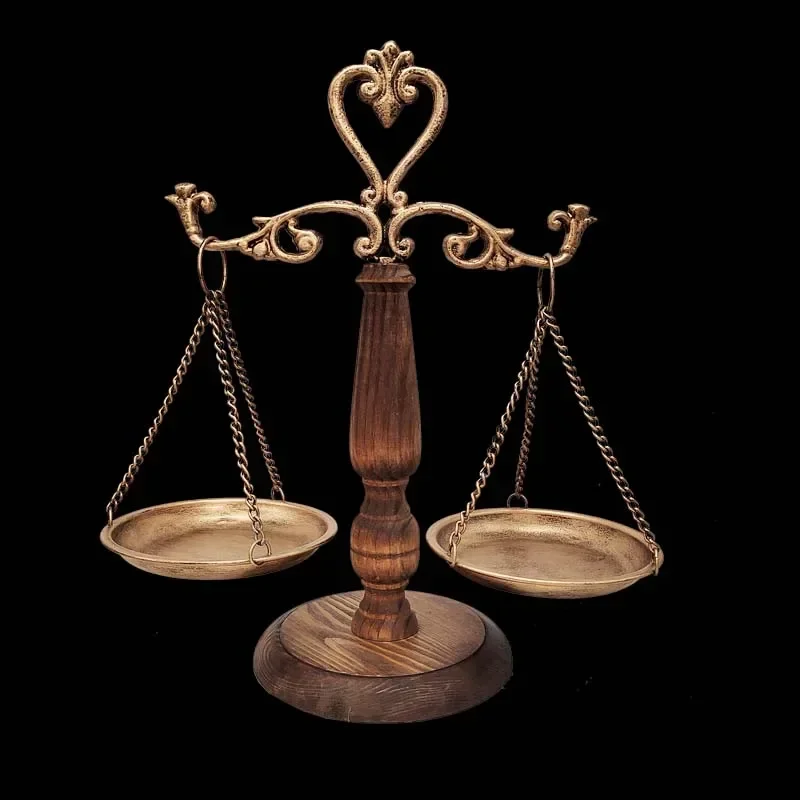 Элегантная металлическая винтажная декоративная подставка для телевизора в стиле премиум-класса, изысканный акцент для кабинета или прихожей
Элегантная металлическая винтажная декоративная подставка для телевизора в стиле премиум-класса, изысканный акцент для кабинета или прихожей