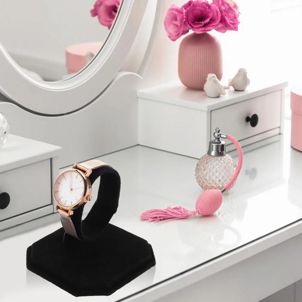 4 Pcs Watch Display Rack Black Flannel Solid Wood Bracelet Stand for Women Wristband Jewelry Organizer Durable Material
4 Pcs Watch Display Rack Black Flannel Solid Wood Bracelet Stand for Women Wristband Jewelry Organizer Durable Material
