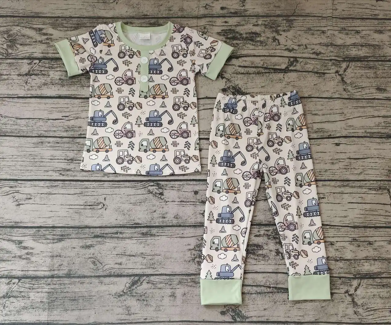 Pre-Sale Wholesale Summer Short-Sleeved Trousers Suit With Multi-Element Button Pattern Print And Bright Colors
Pre-Sale Wholesale Summer Short-Sleeved Trousers Suit With Multi-Element Button Pattern Print And Bright Colors