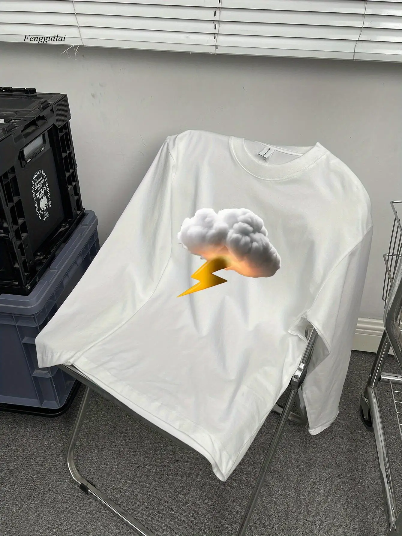 Повседневная футболка с круглым вырезом и длинными рукавами — рисунок Fun Meteor Cloud, модный топ на осень/зиму, комфорт на каждый день
Повседневная футболка с круглым вырезом и длинными рукавами — рисунок Fun Meteor Cloud, модный топ на осень/зиму, комфорт на каждый день